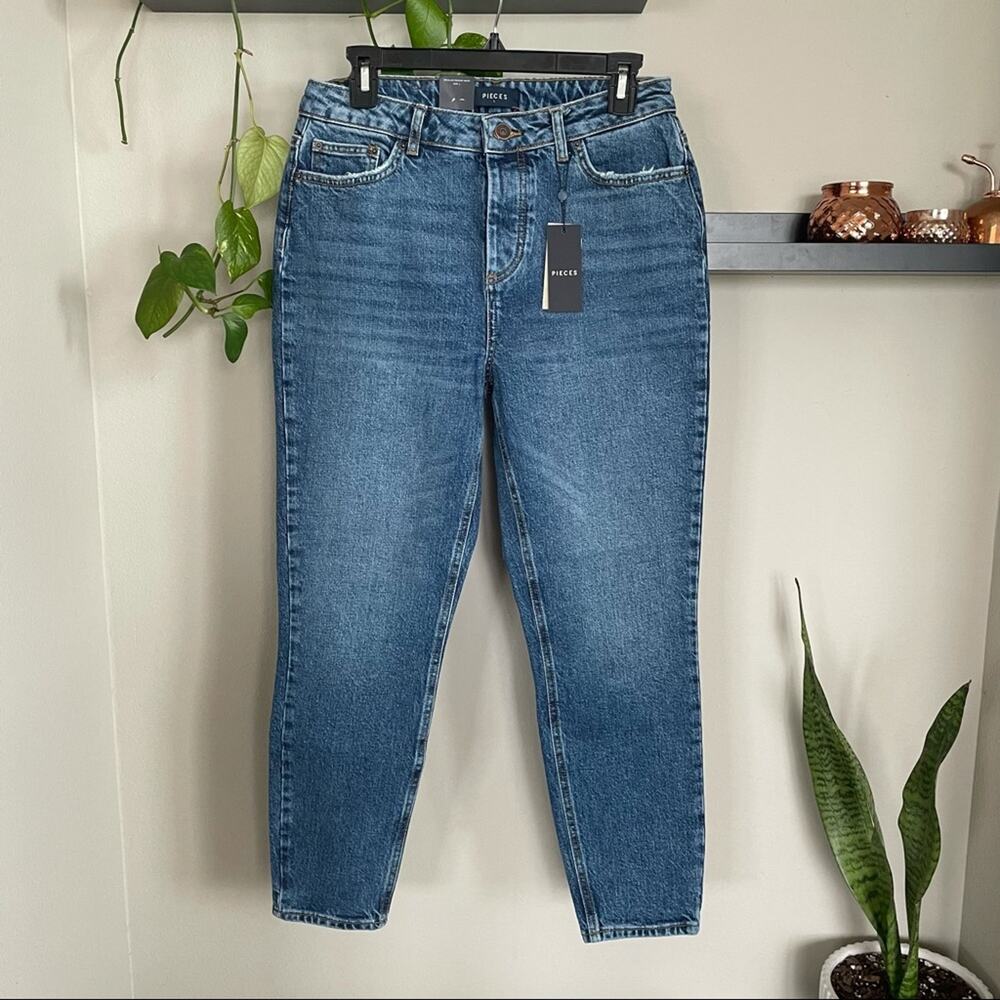 NWT ASOS Pieces Mom Jeans